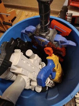 Soubor hracek, sleva možná - 4