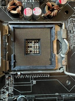 Základní deska ASUS P5WD2-E - 4