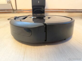 iRobot Roomba i7 - 4