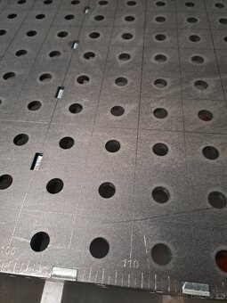 3D svařovací stůl - 4