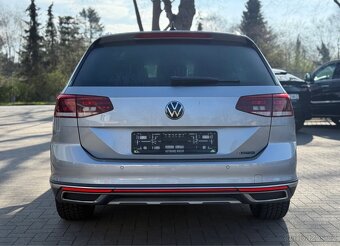 Volkswagen Pasat B8 Alltrack - 4