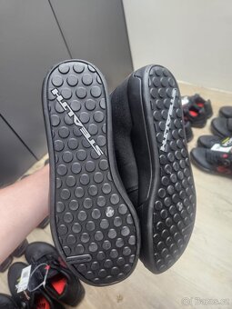 Nové boty na kolo Adidas Five Ten Freerider Pro Mid 46 - 4