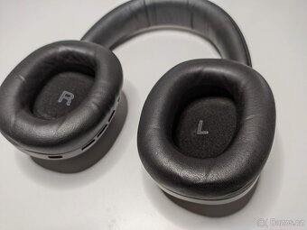 Sluchátka Bowers & Wilkins Px8 černá - 4