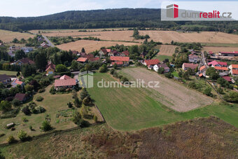 Prodej stavebního pozemku 1218 m2 v obci Běštín, okrese Bero - 4