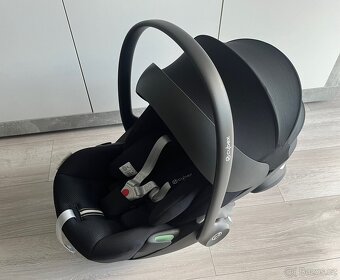 Cybex Cloud G I-size Plus + otočná báze Cybex base G - 4