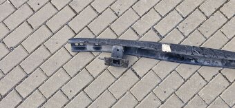 Vyztuha zadniho narazniku vw transporter t67H - 4
