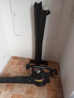 Vysavac a fukar toro - 4