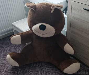 Velký plyšový medvěd - 4