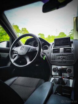 Mercedes-Benz C220 W204 Avantgarde - 4