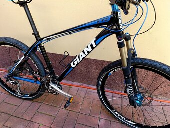 Kolo Giant XTC - ALU rám 17" - DEORE XT - 4