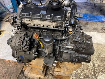 Motor Ford Galaxy 1.9 tdi +převodovka 6 ti kvalt - 4