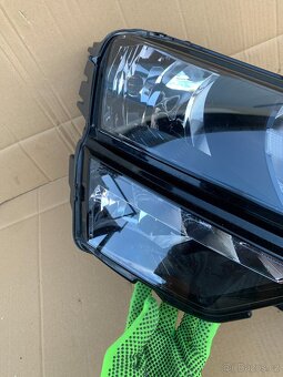 predni svetlo pravy prave led skoda karoq - 4