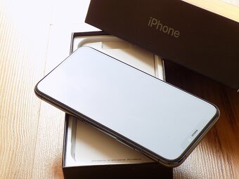 Apple iPhone 11 Pro 256GB Midnight Green - ZÁRUKA - TOP STAV - 4