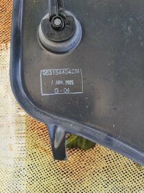 Citroën Xsara Picasso zadní boční kryt uvnitř kufru - 4