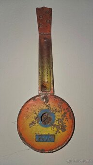 Plechová hračka ve tvaru banja, Velmi stará ruční výroba. - 4
