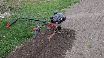 VARI s motorem KOHLER - 4