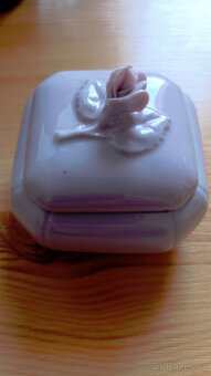 Dóza čtverhranná s víkem - 4