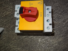 DC 1000V Izolator Odpojovac Vypinac pro FVE solarni panely - 4