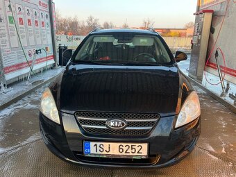 Kia Ceed 1.4i. 80 KW. Rok 2010. Tempomat. Klima - 4