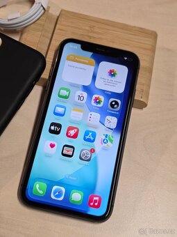 iPhone 11 64GB - 4