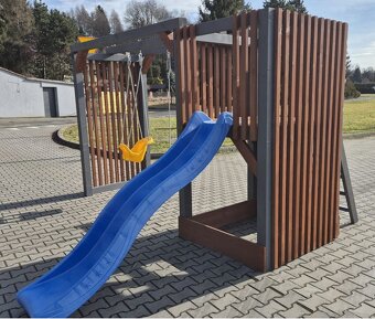 Dětské hřiště se skluzavkou a dovozem - 4