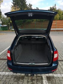 Škoda Superb 2.0TDI 125kW, NAVI, ALU, TAŽNÉ THULE - 4