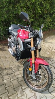 Honda CB650 R - 4