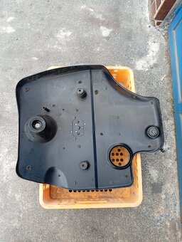 Kryt motoru - Octavia 1 TDI - 4