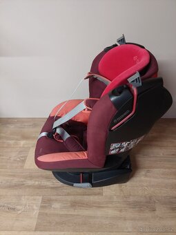Prodám autosedačku Maxi-Cosi Tobi - 4