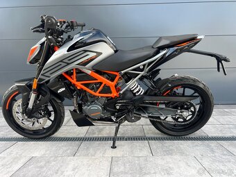 KTM Duke 125 r.v. 22 - 4