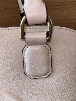 Guess kabelka - 4
