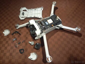 Dron DJI Mavic 2 + SERVIS DRONŮ DJI, REPASE BATERIÍ - 4