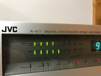 JVC R-S77 Top stav - 4