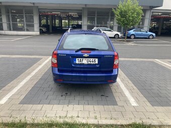 Chevrolet Nubira - 4