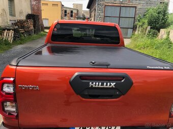 Toyota Hilux - 4
