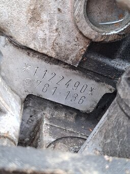 Motor favorit 136 - 4