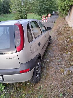 Opel Corsa - 4