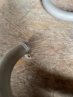 Výfuk. Koleno 2x Stadion S11 - 4