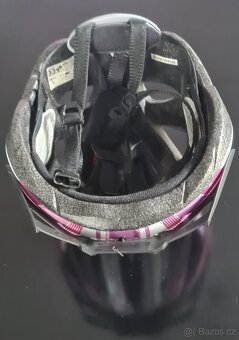 590 - Dívčí cyklistická helma (49-54cm) - TOP STAV - 4