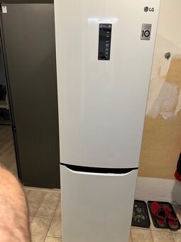 PRODÁNO.Kombinovaná lednice LG 190cm - 4