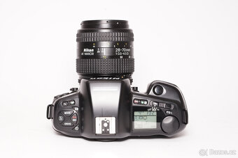 Nikon F90, Nikkor 28-70mm/3,5-4,5 - 4