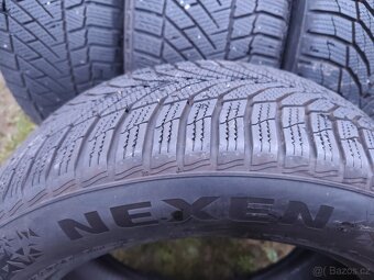 Zimní pneu 235/55/17 - 4