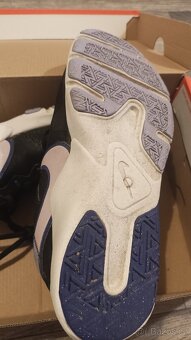 Pěkné tenisky Nike Legend Essential 37,5 - 4