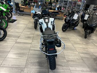 CF Moto MT 800 Explore 2026 - 4