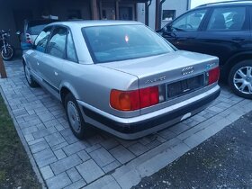 Audi 100 - 4