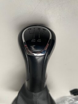 Řadicí páka Škoda Fabia 2 Roomster kůže - 4