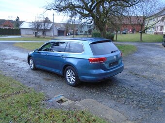 VW PASSAT,1.4 Tsi,92kw 6ry.navig.129000km,r.v2018,serv.kniha - 4
