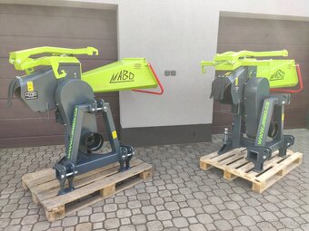 Štěpkovač špalíkovač za traktor s řemenovým převodem - 4