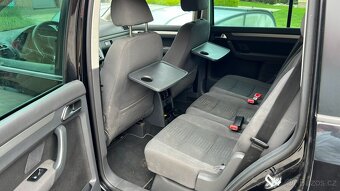 Touran 2.0 TDI 103kW motor BMM, výbava HIGHLINE - 4