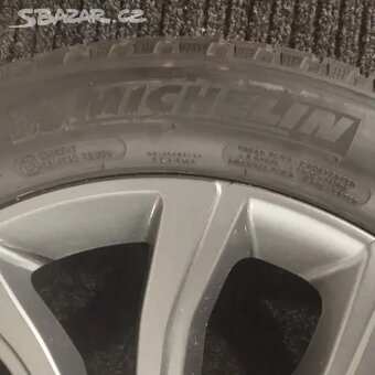 Mercedes Benz- pneu Michelin 8Jx19 ET56 - 4